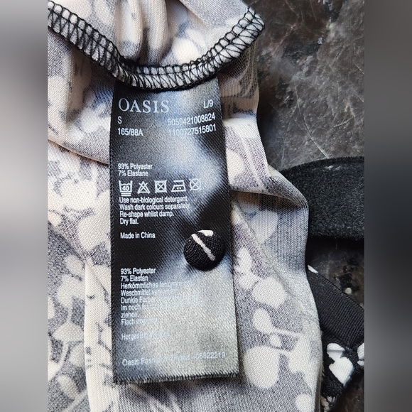 ASOS Oasis Floral Maxi Dress, Black and White, Size US S - Picture 6 of 6